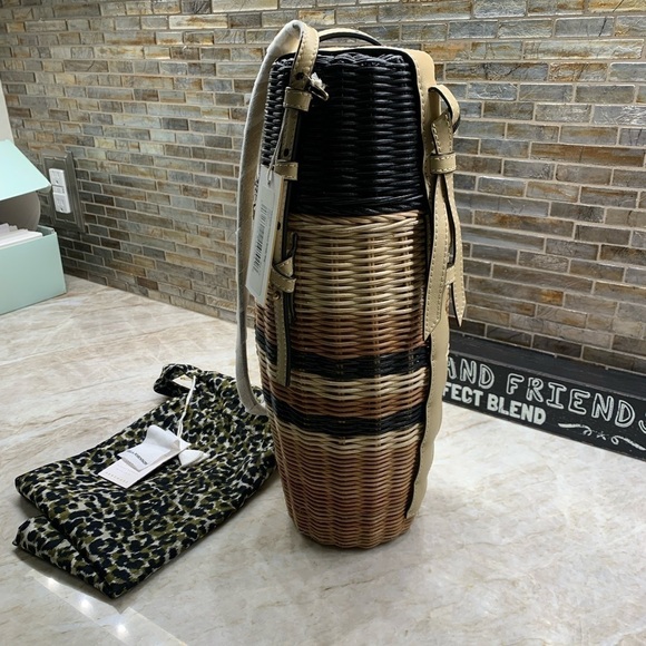 ULLA JOHNSON Meadow leather-trimmed rattan bottle bag - Picture 3 of 12